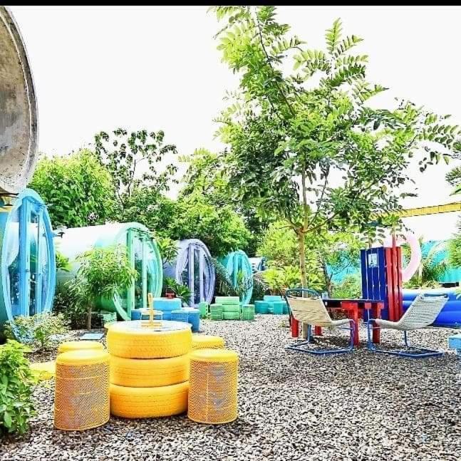 헝춘 墾丁水管屋天堂包棟 호스텔 외부 사진